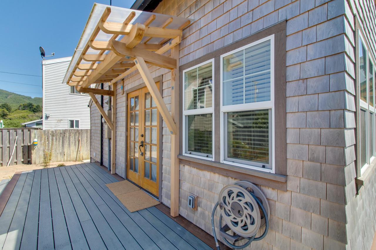 Rockaway Beach Bungalow Exterior foto